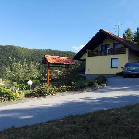 Getaway "At The Three Lights" Vila Sevnica Exterior foto