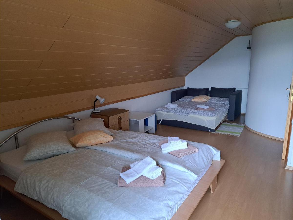 Getaway "At The Three Lights" Vila Sevnica Exterior foto
