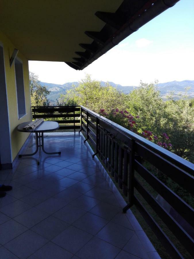 Getaway "At The Three Lights" Vila Sevnica Exterior foto